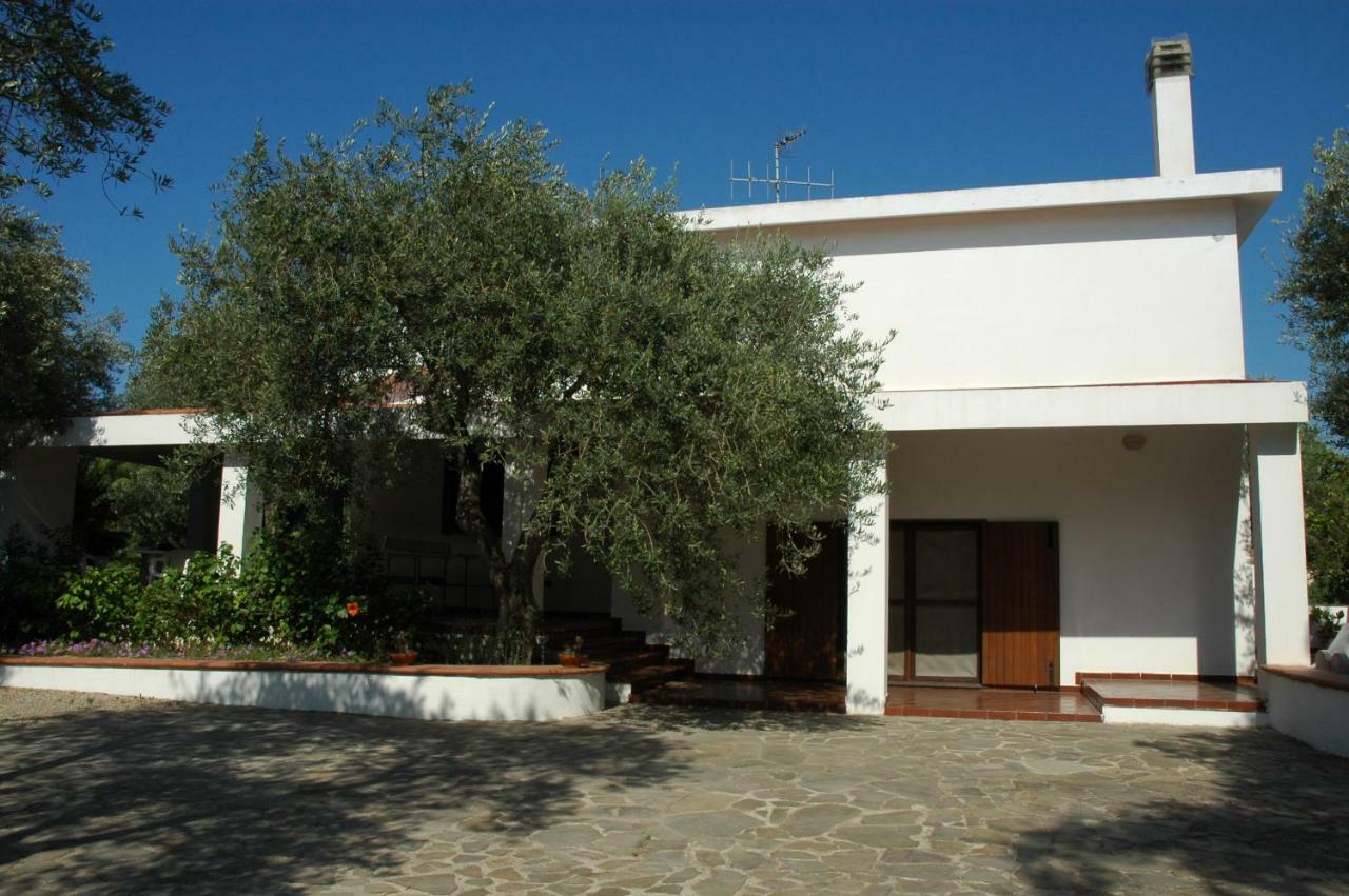 Villa Sarda Сорсо Екстериор снимка