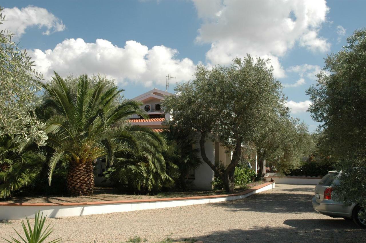 Villa Sarda Сорсо Екстериор снимка