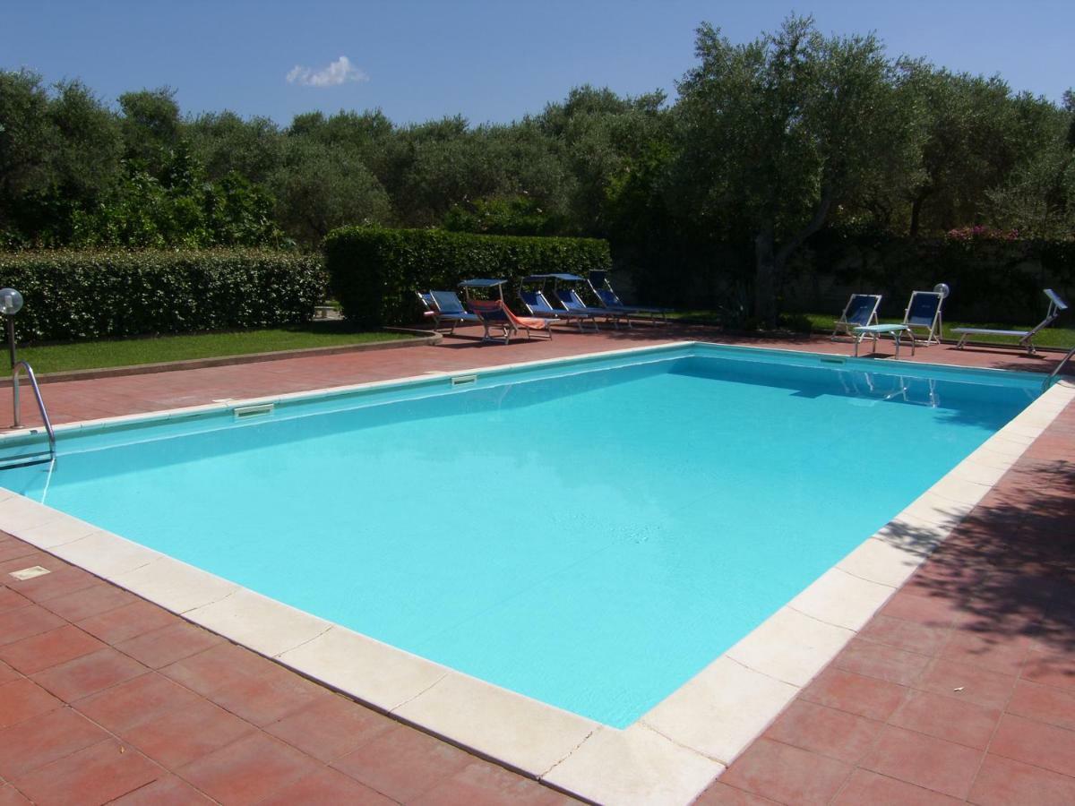 Villa Sarda Сорсо Екстериор снимка