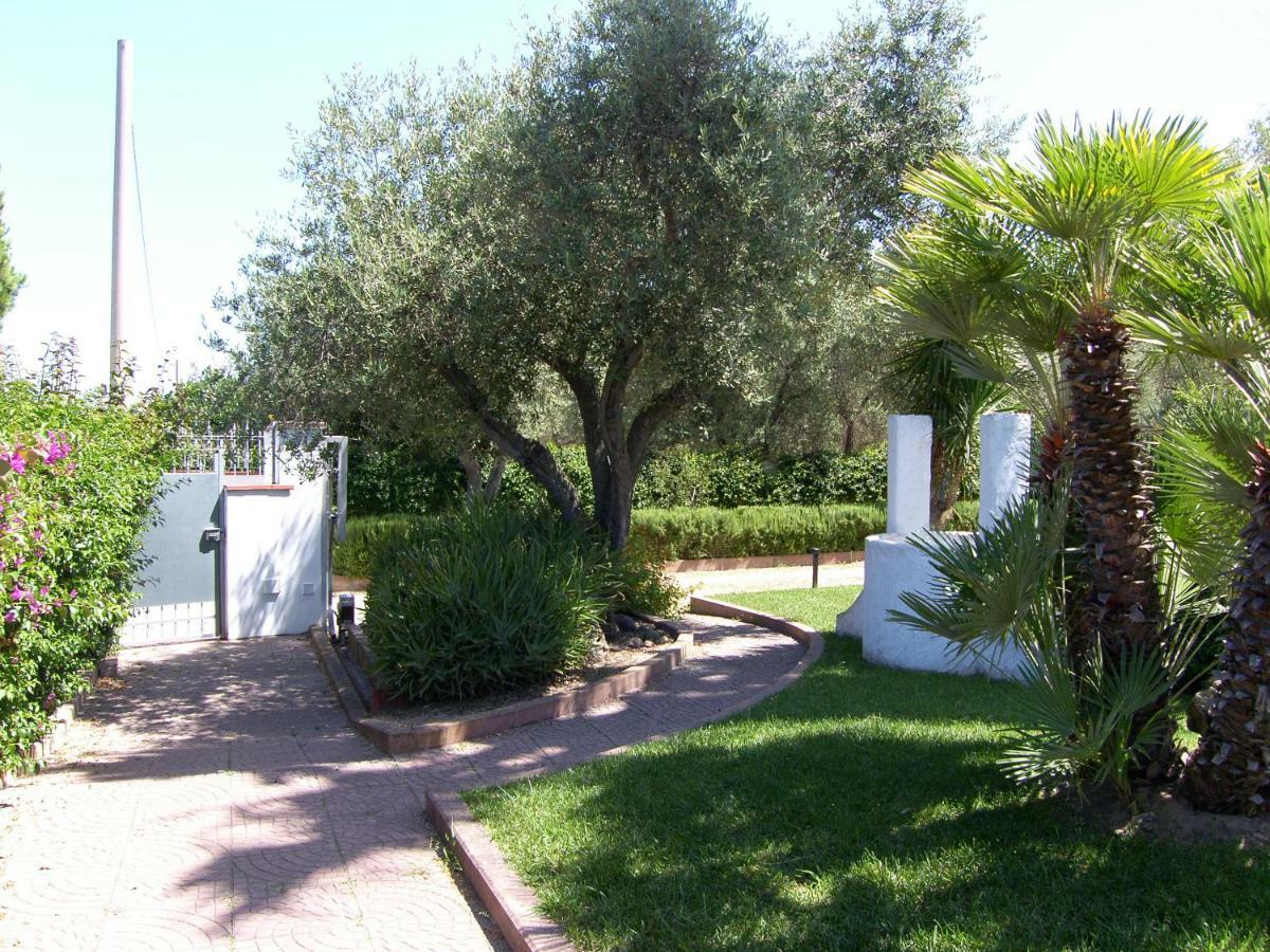 Villa Sarda Сорсо Екстериор снимка